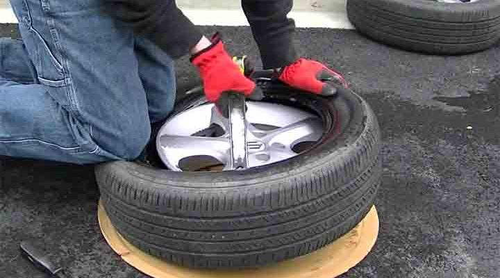 10 Ways to Change a Tyre on Your Own
